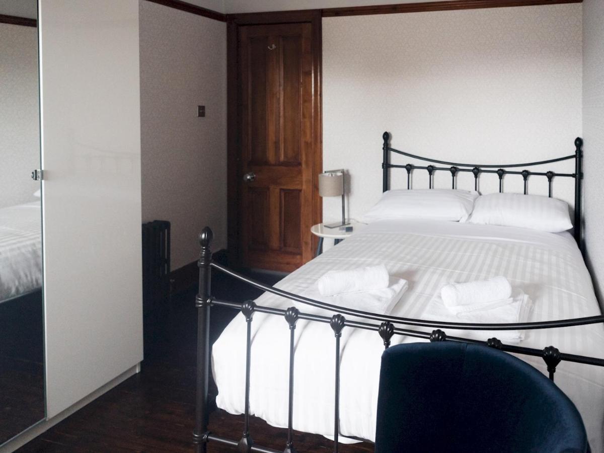 Pass The Keys Beautiful, Traditional 2 Bed Flat W Free Parking Glasgow Kültér fotó
