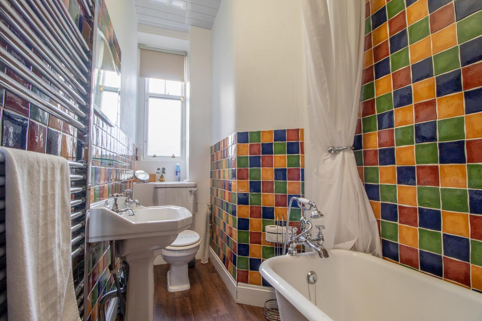 Pass The Keys Beautiful, Traditional 2 Bed Flat W Free Parking Glasgow Kültér fotó